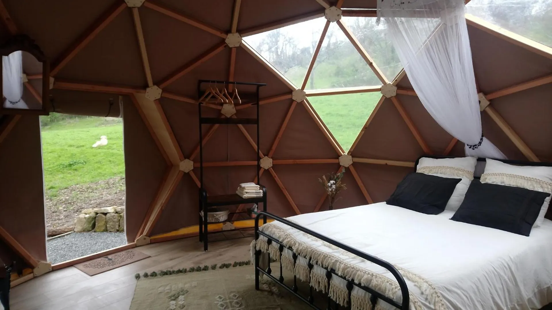 Hotel Petite Fugue à Cransac 0*,