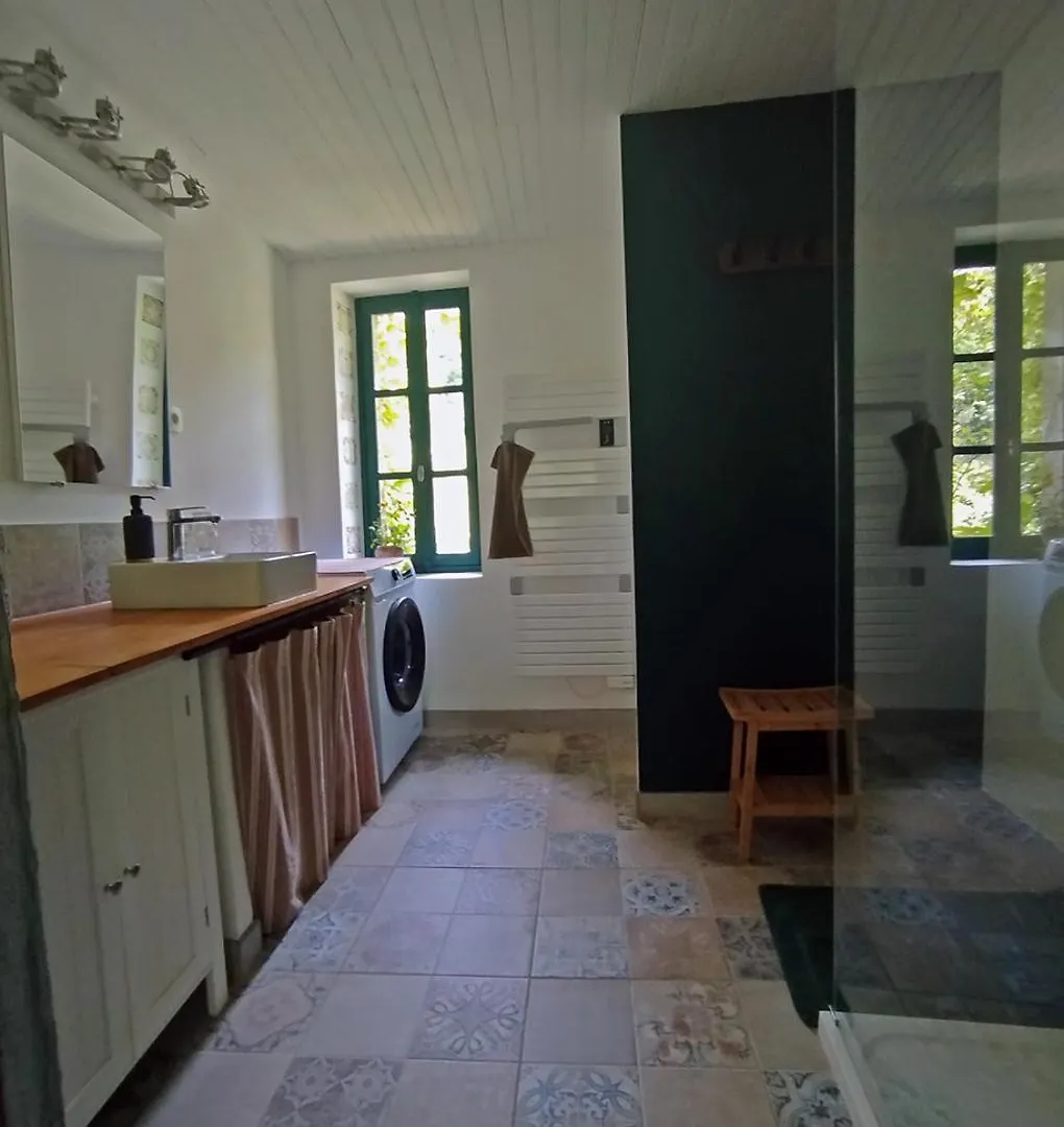 Hotel Petite Fugue à Cransac 0*,  France